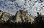 O majestoso El Capitán, no Yosemite National Park, na Califórnia, nos Estados Unidos